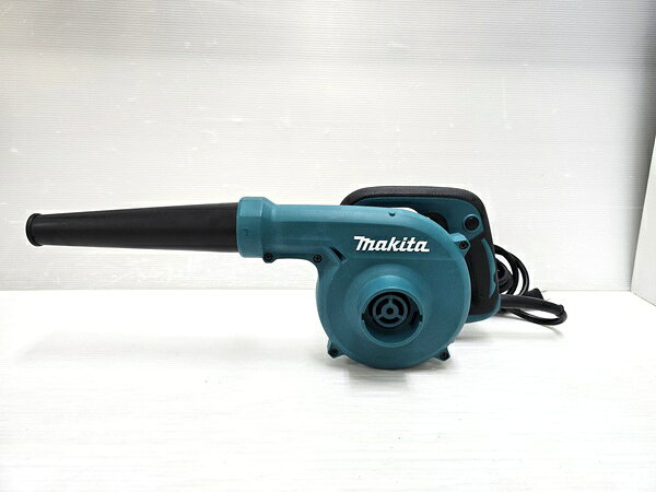 【中古品】 マキタ makita ブロワ UB1103 ○YR-20230○ の出品です。 こちらの商品は中古の商品です。 本体に特に目立つ傷みは無く比較的綺麗な状態です。 ※ダストバッグ・サッシノズル・フレキシブルホースは欠品しています。 商品内容は掲載画像に写っている物が全てです。 詳しくは画像にてご確認ください。 ※撮影環境の影響により実際の商品と色合いが多少異なる場合がございます。 　あらかじめご了承ください。 　また、お買取り商品・店頭保管の為、細部にまで拘る方はご購入をお控えください。 ※お値引きについては基本的にお断りさせていただいております。 　お値引きのお問い合わせいただきましても、ご返答できかねます。 ■最大風量：4.1m3/分 ■風圧：5.7kpa ■サイズ：長さ約47.9cm×幅約18.5cm×高さ約17.8cm ■質量：約1.8kg ■付属品：本体・ノズル ※ダストバッグ・サッシノズル・フレキシブルホースは欠品しています。 ■動作確認済み ■発送方法：クロネコヤマト宅急便元払い ■可能な限り即日出荷させて頂きますが、 　定休日の際は、ご注文後、出荷までに1～2日程度頂く場合がございます。 ※当店では自然環境に配慮しまして商品の簡易包装を行っております。 　また、商品発送の際に納品書を同封しております。 　領収書の発行は出来ませんので、あらかじめご了承ください。　