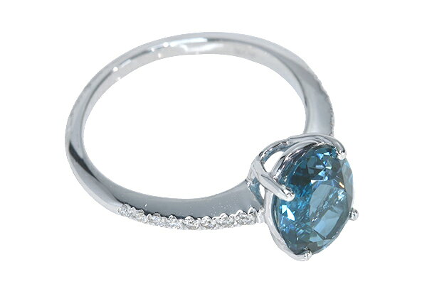 LuckJewel ラックジュエルの◆最大20％OFF＆ポイント2倍◆ロンドン ブルートパーズ リング/指輪 2.950カラット プラチナ900 PT900 しっかり肉厚 ダイヤが並ぶアーム /青(ブルー)/セレクションジュエリー・新品/届10/ラックジュエル luckjewel/1点もの｜アングル3