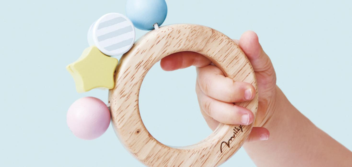 【ラッピング無料】Ed.Inter エド・インター Bonbon Rattle ボンボンラトル Milky Toy ミルキートイ GENI ジェニ 知育玩具 学習玩具 ガラガラ ラトル 木のおもちゃ 誕生日 出産祝い プレゼント ギフト ファーストトイ 男の子 女の子 0.5歳 1歳 816011 J440065 3