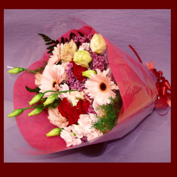 ミニ花束 【誕生日】ミニブーケ風花束！！【送料無料】『ピンク×レッド系のお花で大切なあの人に思いを贈ろう！！』