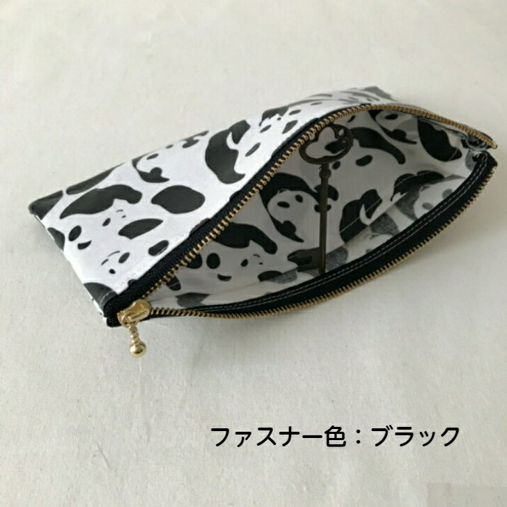 仕切りポーチ 仕分け 通帳ポーチ マスクポーチ ペンケース お札ポーチ【パンダ×カ...