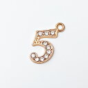 【アクセサリーパーツ】《チャーム》No.5 ラインストーン付 レトロ 数字モチーフ ゴールドカラー/キーホルダー 携帯ストラップ ブレスレット COCO 【ac...
