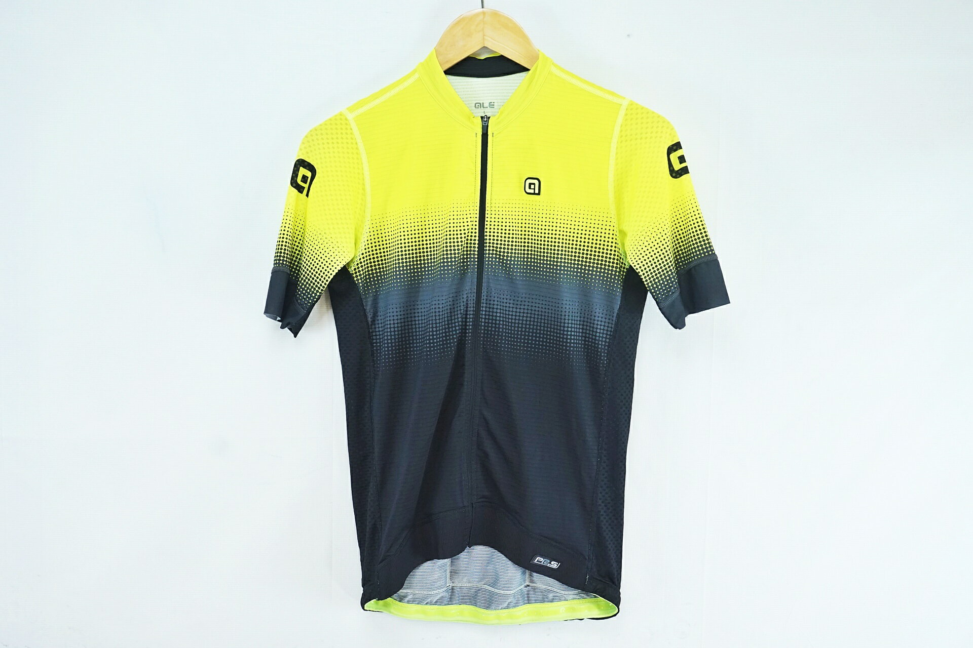 【中古】 ALE 「アレ」 Lサイズ 半袖ジャージ / バイチャリ有明ガーデン店