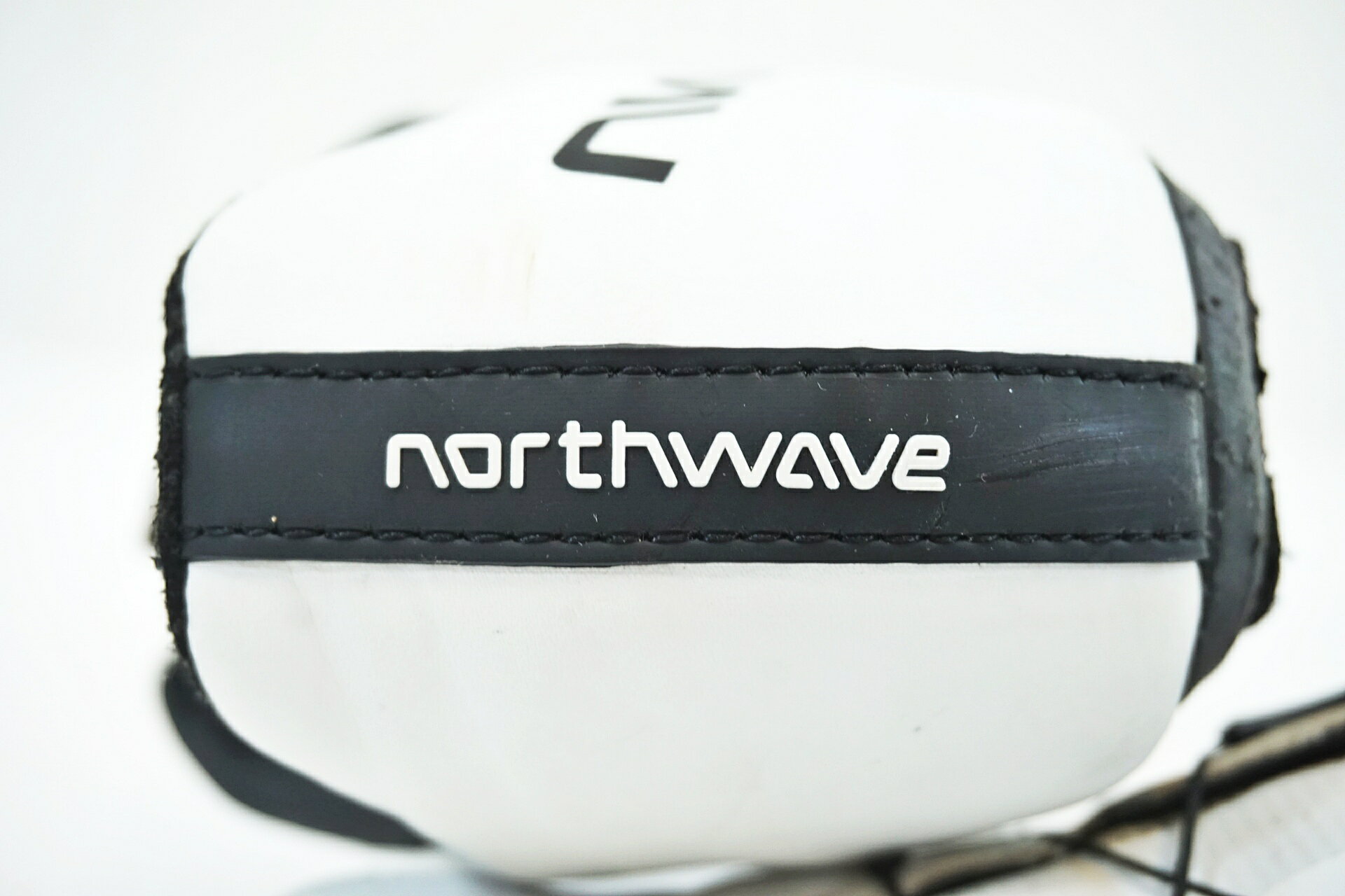 ����š� NORTHWAVE �֥Ρ����������֡� REVOLUTION EU39/24.7cm ���塼�� / �Х������ͭ�������ǥ�Ź