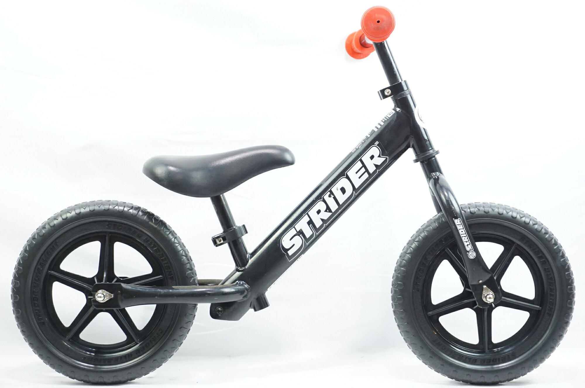 【中古】 STRIDER 「ストライダー」 SPORT 12 2015年モデル 12インチ キッズバイク / バイチャリ中目黒店