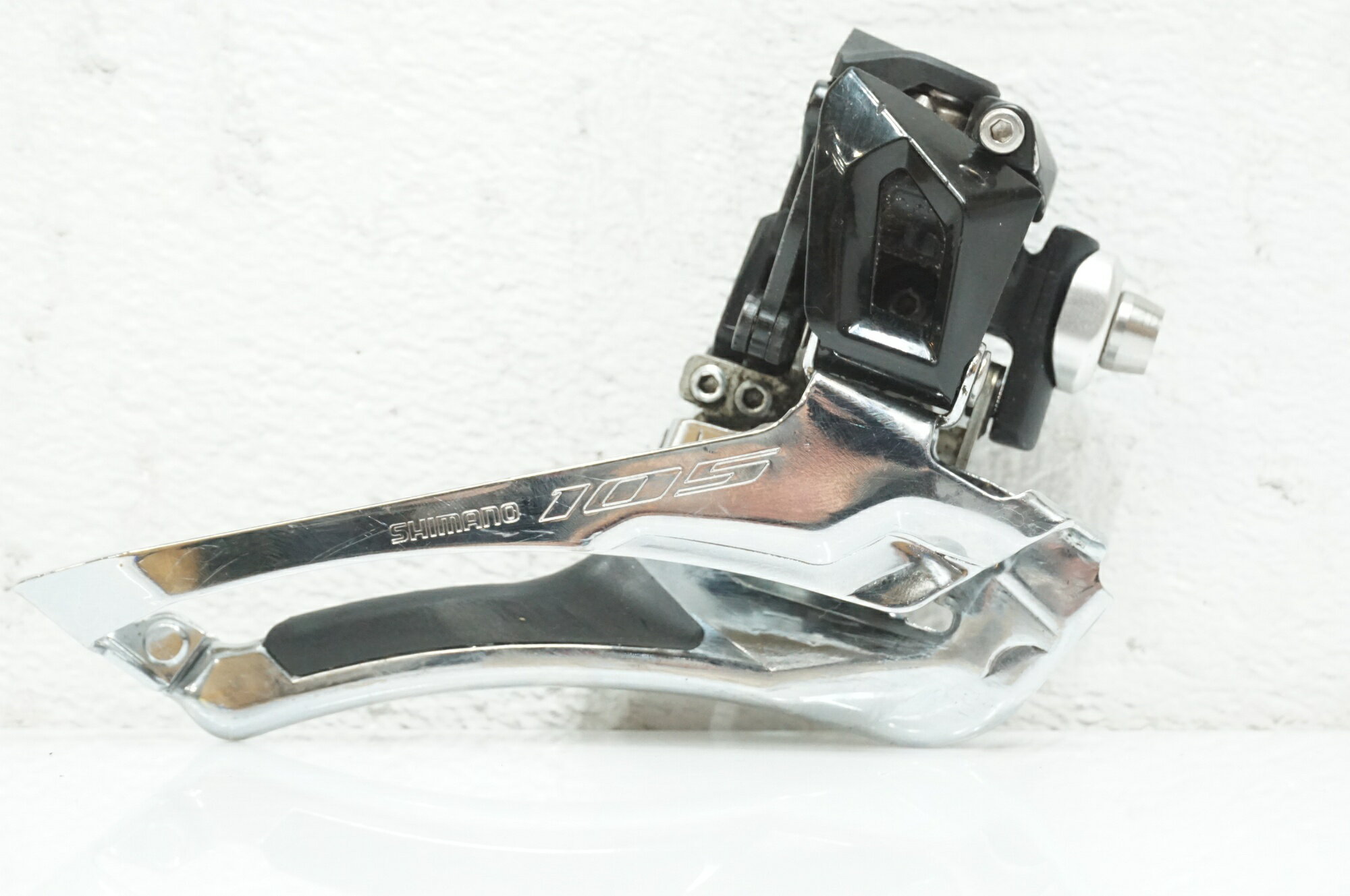 ����š�SHIMANO �֥��ޥΡ� 105 FD-R7000 ľ�դ� 95g �ե���ȥǥ��쥤�顼 / ���Ź