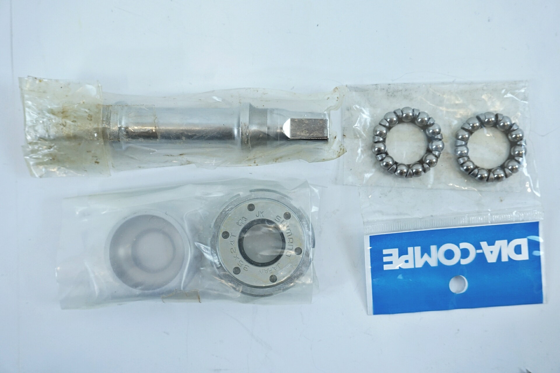 【中古】 SHIMANO 「シマノ」 モデル不明 ボトムブラケット / バイチャリ有明ガー...
