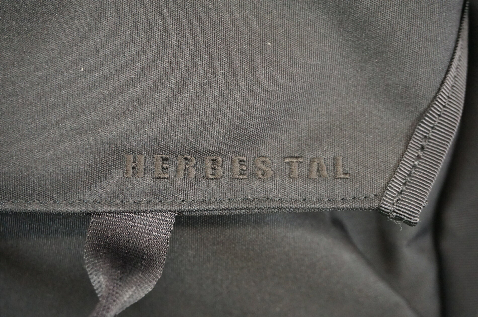 【中古】 BERUF 「ベーフル」 BAGGAGE x HERBESTAL フロントバッグ / バイチャリ宇...