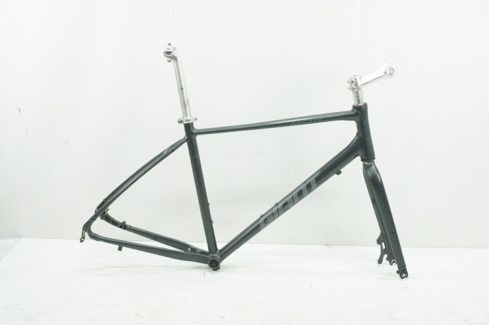 楽天市場】giant クロスバイク（フレーム｜自転車用パーツ）：自転車