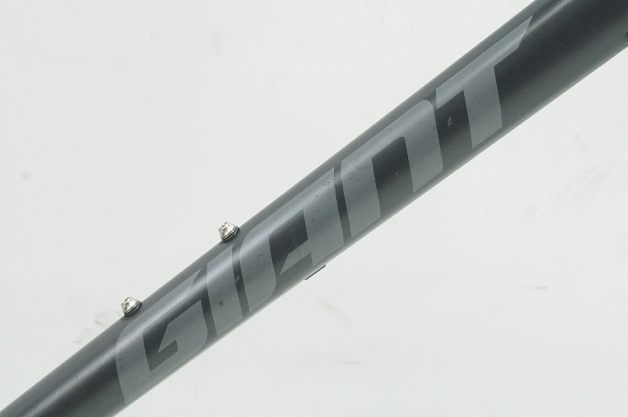 ����š�GIANT �֥��㥤����ȡ� ESCAPE R DISC 2022ǯ��ǥ� �ե졼�ॻ�å� / ���Ź