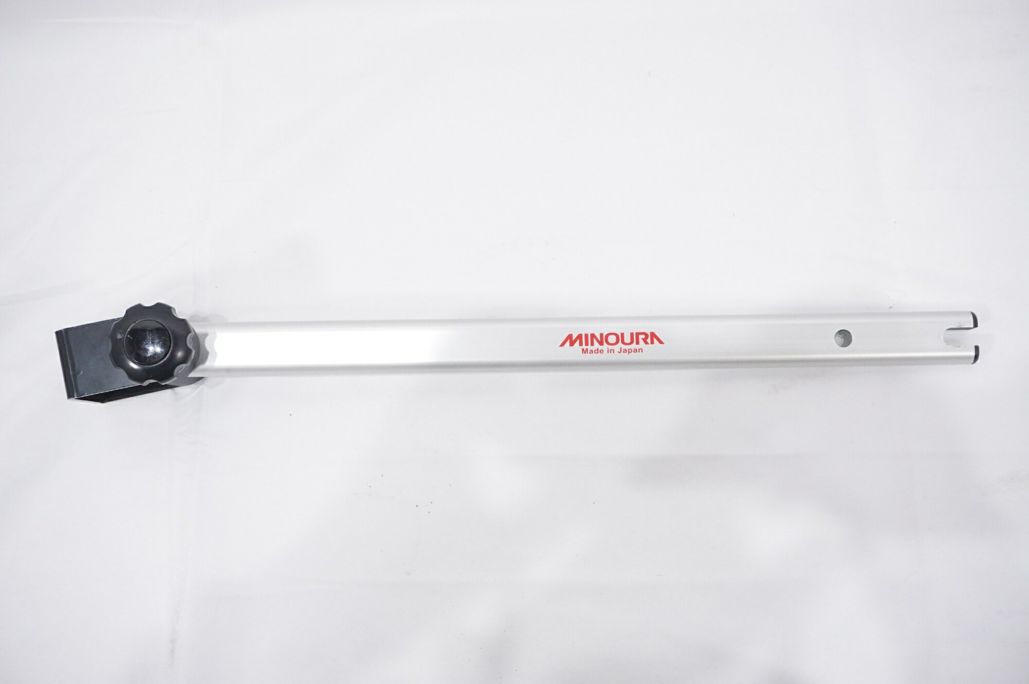 ■商品情報 ・VERGO-TF用ホイールホルダー ■状態 ・使用に伴う小キズやヨゴレがございます。 ※掲載画像以外にもキズやヨゴレはございますが、写真の掲載可能枚数の都合上、目立つ箇所を優先的に抜粋しております。 ■付属品 ・取扱説明書 ・...