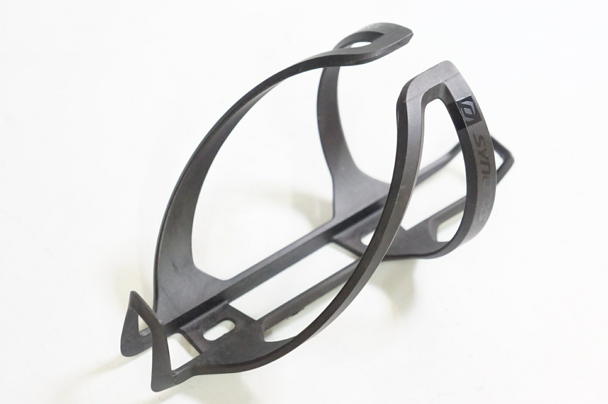 【中古】 SYNCROS 「シンクロス」 COUPECAGE 1.0 CARBON ボトルケージ / バイチャリ熊谷店(4.0)