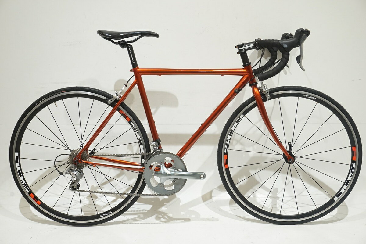 ■商品情報メーカーサイズ:-シートチューブ(C-T): 500mm(実測)トップチューブ(C-C):510mm(実測/ホリゾンタル換算)適応身長:165-175cm(目安)重量:約10.3kgフレーム材質:クロモリフロントフォーク:クロモリ...