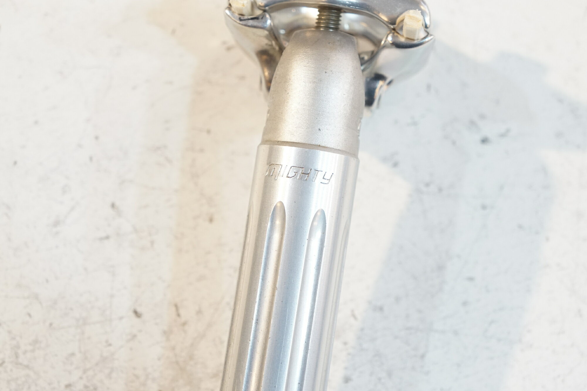 【中古】 SUGINO 「スギノ」 MIGHTY NJS φ26.8 205mm シートポスト / バイチャリ浦...