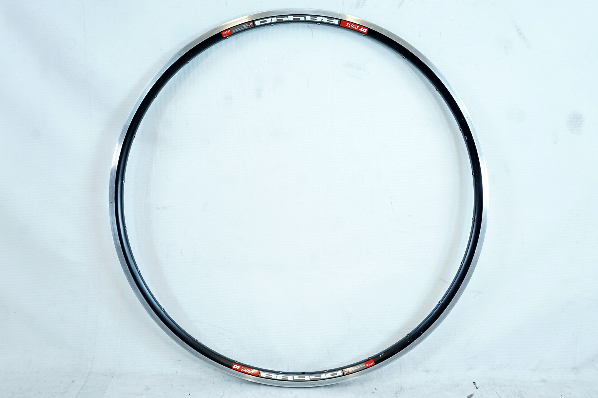 buychariの【中古】 DT SWISS 「ディーティースイス」 RR440 リム / バイチャリ有明ガーデン店｜アングル2