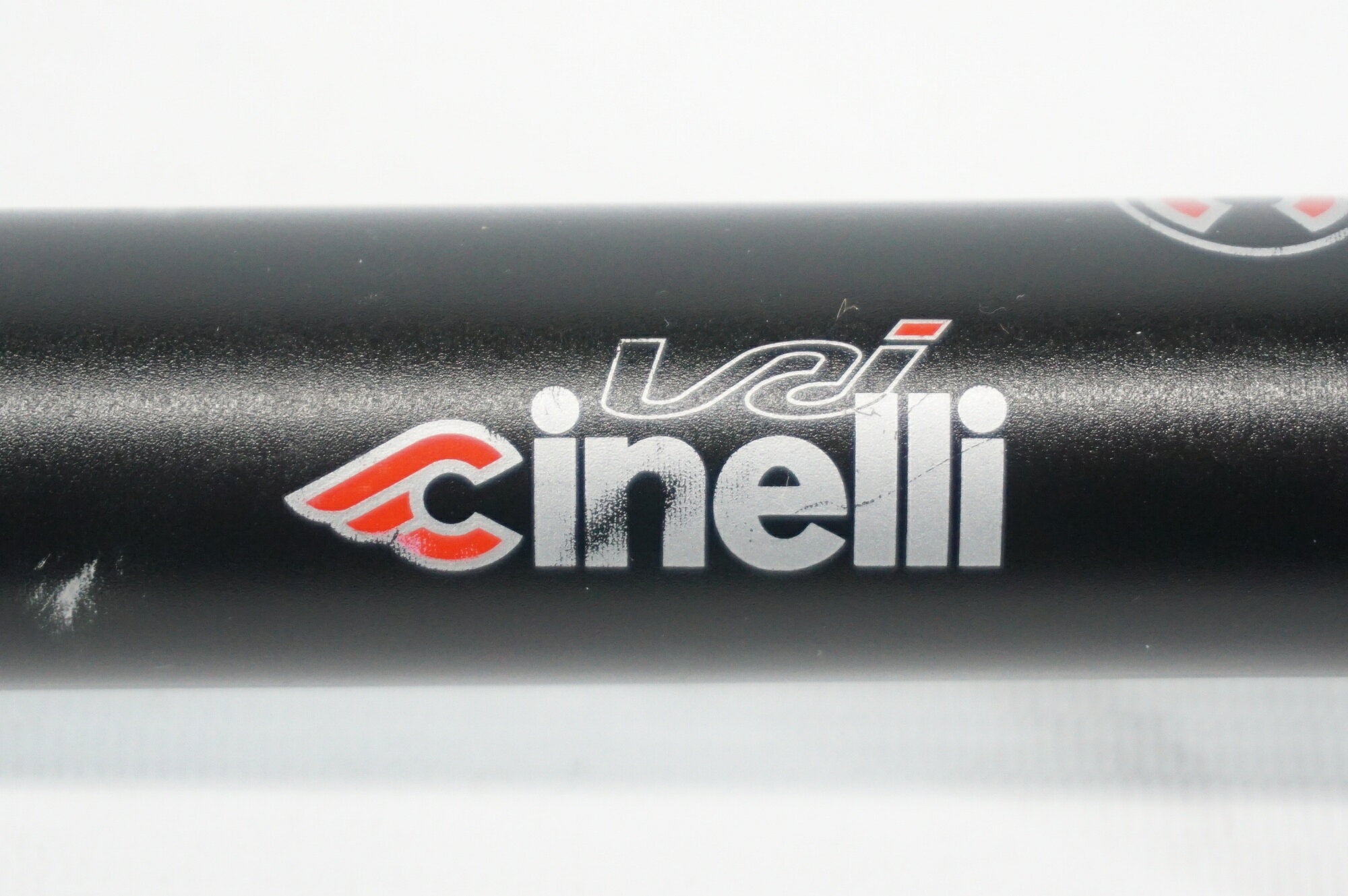 buychariの【中古】 CINELLI 「チネリ」 VAI Φ31.6 330mm シートポスト / バイチャリ阪急塚口店｜アングル3
