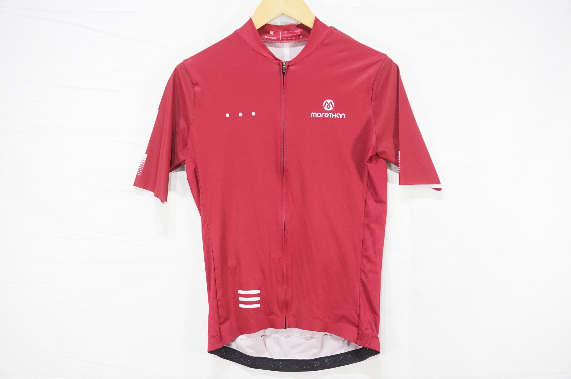 【中古】 MORETHAN 「モーゼン」 Mサイズ ジャージ / バイチャリAKIBA店