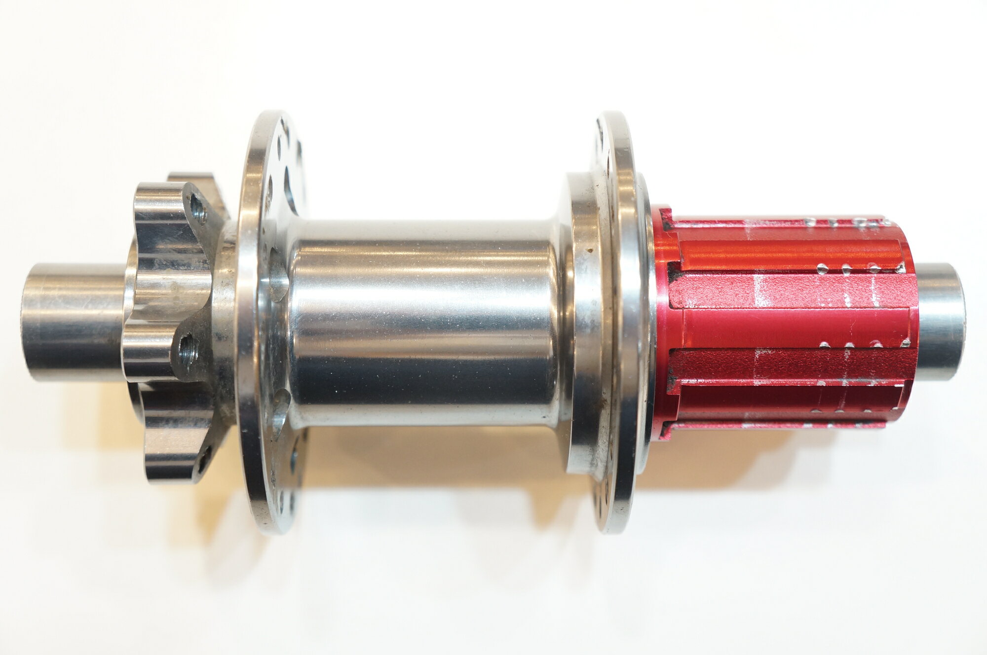 【中古】 KUWAHARA 「クワハラ」 DIAVOLO V2 NONBOOST リアハブ / バイチャリ浦和...