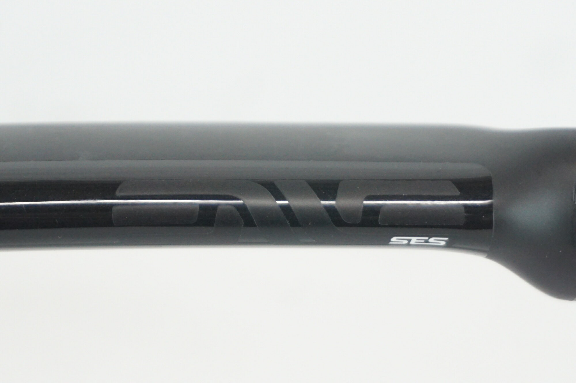 【中古】 ENVE 「エンヴィ」 SES AERO HANDLEBAR Φ31.8 440mm カーボン ハンドル /...