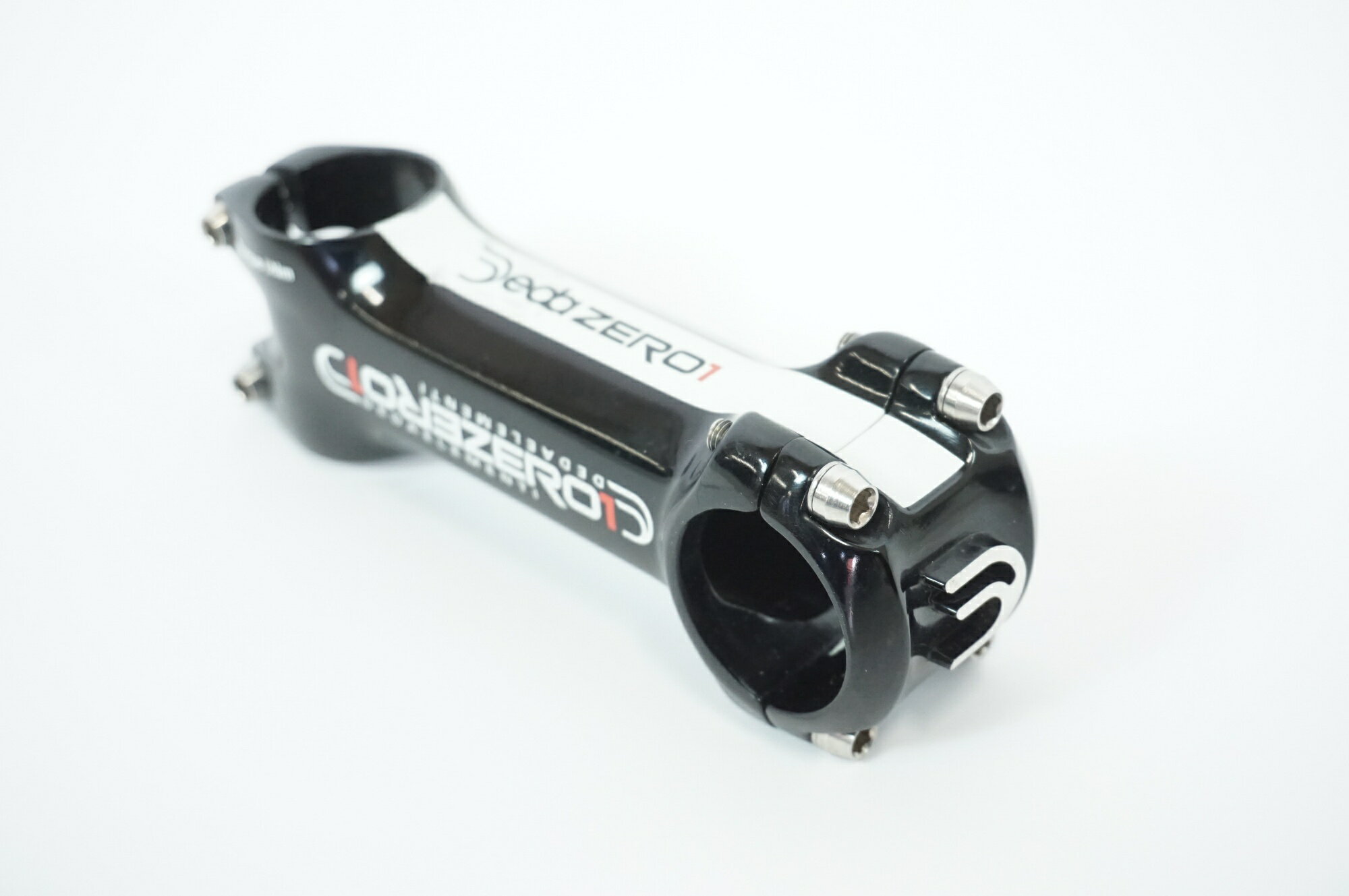 ■商品情報 ・100mm φ31.7 ■状態 ・使用に伴う小傷、汚れ等がございますが、中古品として比較的良好な状態です。 ■付属品 ・掲載しているものが全てになります。 ■注意事項【在庫について】 在庫管理は細心の注意を払い行なっておりますが、システムの都合により在庫有と表記の商品につきましても、実在庫の反映との時間差により在庫が無い場合がございます。弊社はそれに伴う全てにおいて一切の責任は負いかねます事、何卒ご了承くださいませ。ご注文頂きました商品のご用意が出来かねました場合は、お電話とメールにてキャンセルご承諾お願いのご連絡をさせて頂きます。【掲載画像について】撮影方法やお客様の閲覧環境により、実際の商品とは違った色の見え方となる場合がございます。上記理由による返品、変更、キャンセルは一切お受け致しかねますまたシステム等の不備により、商品ページに別商品が含まれている、別カラー・仕様が掲載されている、商品情報に誤表記がある場合がございますご不明点がございましたら必ずご注文前にお問い合わせくださいませ。