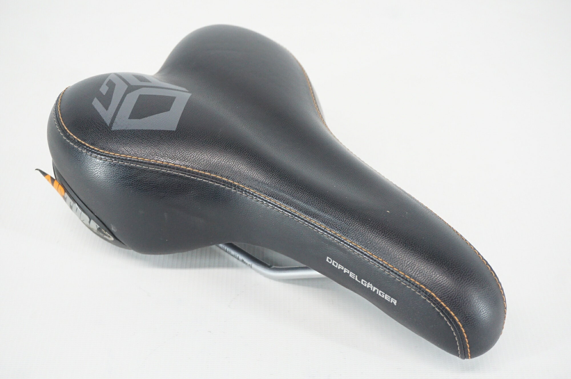 Other - 【中古】 DOPPELGANGER 「ドッペルゲンガー」 AIRTUBE サドル / バイチャリ阪急塚口店
