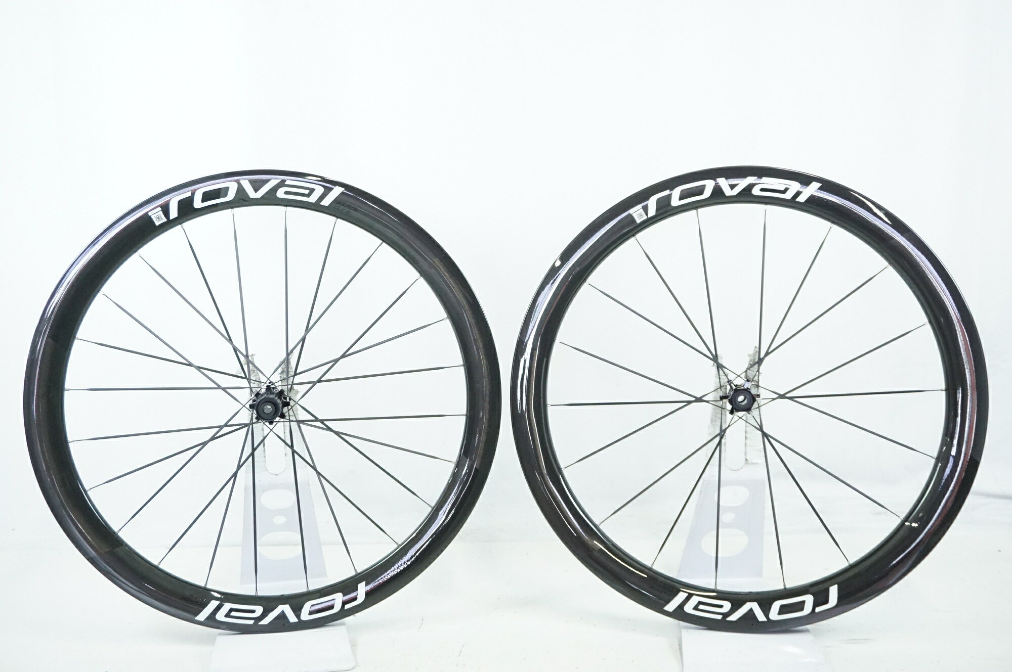 ROVAL風カーボンホイール　前後 SPECIALIZEDが横風時のコントロール性を高めた新型エアロカーボン