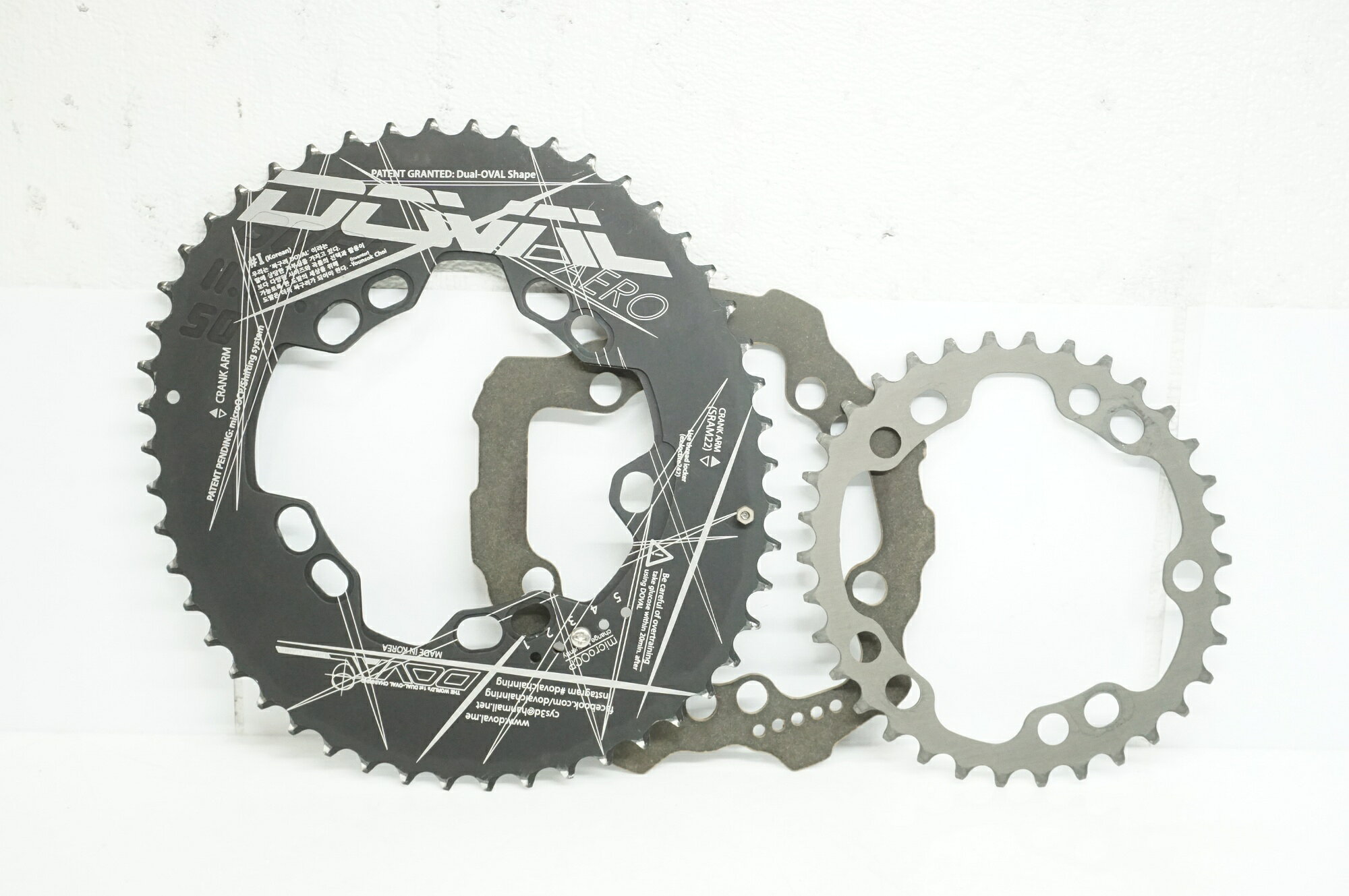 ■商品情報 50-34T PCD110 154g ■状態 使用に伴う小キズがございますが、中古品として比較的良好な状態でございます。 写真はなるべく実際の色に近付けておりますが、閲覧する環境によって色が異なる場合がございます。 ■付属品 掲載している画像の物が全てになります。 ※掲載されていない物は欠品となります。 　また、欠品している物は取り寄せなど出来かねる為予めご了承ください。 ■注意事項【在庫について】 在庫管理は細心の注意を払い行なっておりますが、システムの都合により在庫有と表記の商品につきましても、実在庫の反映との時間差により在庫が無い場合がございます。弊社はそれに伴う全てにおいて一切の責任は負いかねます事、何卒ご了承くださいませ。ご注文頂きました商品のご用意が出来かねました場合は、お電話とメールにてキャンセルご承諾お願いのご連絡をさせて頂きます。【掲載画像について】撮影方法やお客様の閲覧環境により、実際の商品とは違った色の見え方となる場合がございます。上記理由による返品、変更、キャンセルは一切お受け致しかねますまたシステム等の不備により、商品ページに別商品が含まれている、別カラー・仕様が掲載されている、商品情報に誤表記がある場合がございますご不明点がございましたら必ずご注文前にお問い合わせくださいませ。