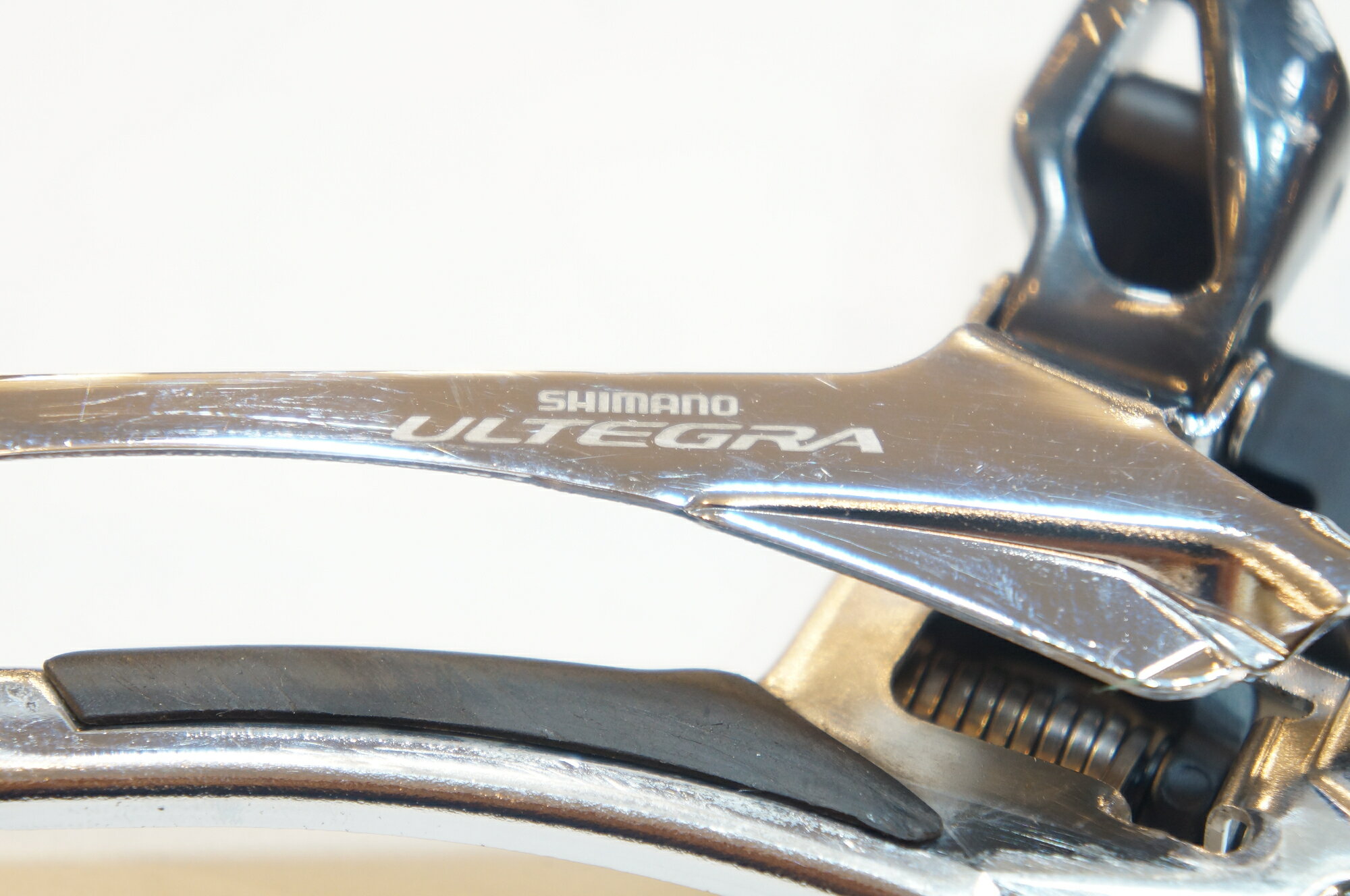【中古】 SHIMANO 「シマノ」 ULTEGRA FD-6800 フロントディレイラー / バイチャリ...