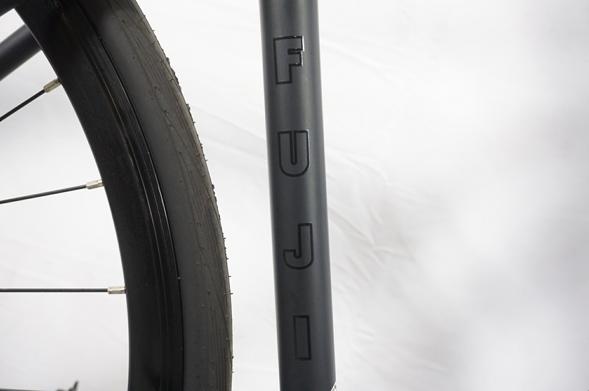 【中古】 FUJI 「フジ」 FEATHER 2017年モデル ピストバイク / バイチャリAKIBA店