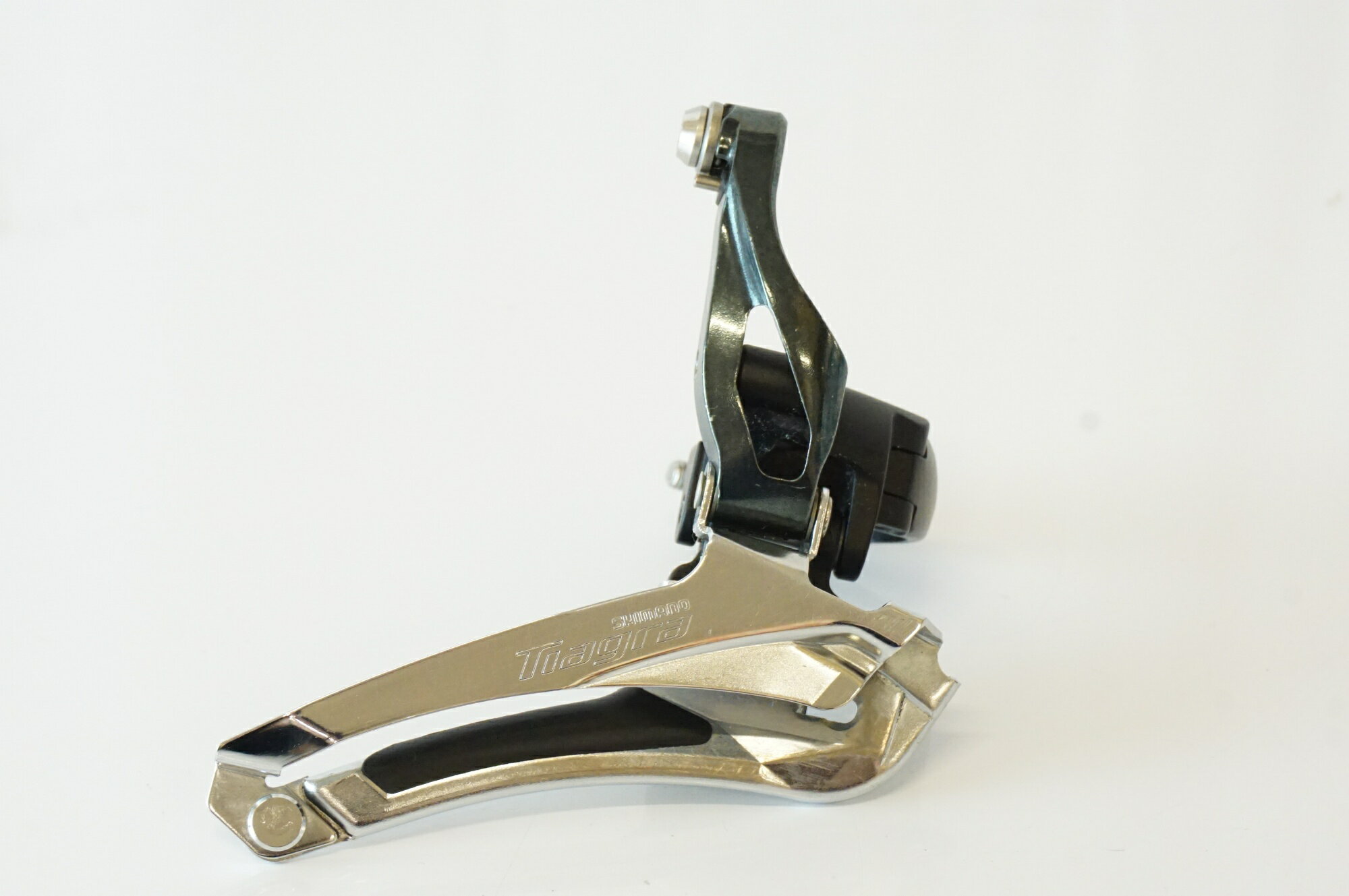 【中古】 SHIMANO 「シマノ」 TIAGRA FD-4700 バンド式 フロントディレイラー / バ...