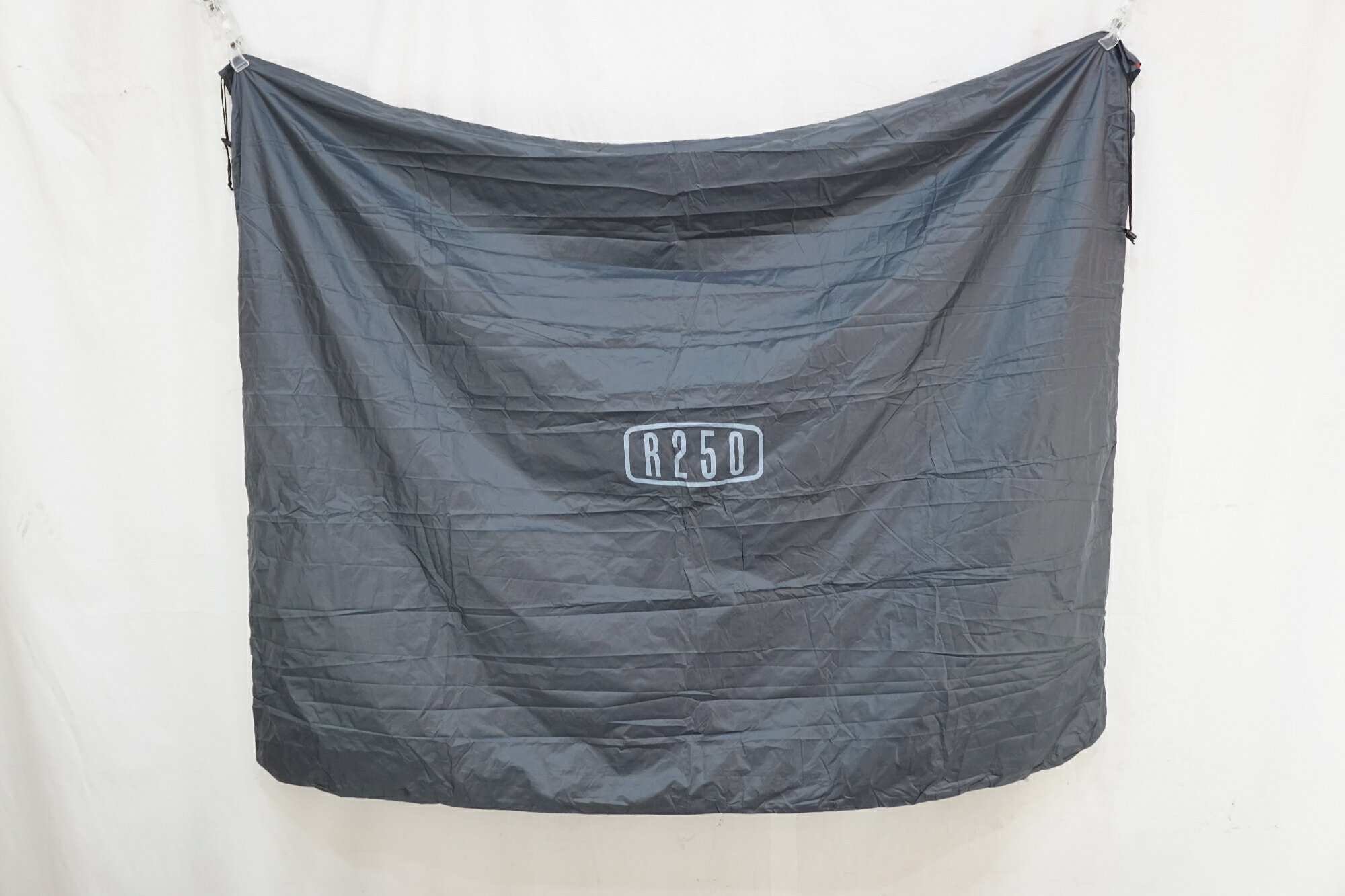 ■状態・使用に伴う小キズ、ヨゴレ等がございます。【付属品】※画像に掲載している物で全てでございます。※商品の一部でも画像に無いものは欠品となり、返品返金は致しかねます為ご注意ください。　 ■注意事項【在庫について】 在庫管理は細心の注意を払い行なっておりますが、システムの都合により在庫有と表記の商品につきましても、実在庫の反映との時間差により在庫が無い場合がございます。弊社はそれに伴う全てにおいて一切の責任は負いかねます事、何卒ご了承くださいませ。ご注文頂きました商品のご用意が出来かねました場合は、お電話とメールにてキャンセルご承諾お願いのご連絡をさせて頂きます。【掲載画像について】撮影方法やお客様の閲覧環境により、実際の商品とは違った色の見え方となる場合がございます。上記理由による返品、変更、キャンセルは一切お受け致しかねますまたシステム等の不備により、商品ページに別商品が含まれている、別カラー・仕様が掲載されている、商品情報に誤表記がある場合がございますご不明点がございましたら必ずご注文前にお問い合わせくださいませ。