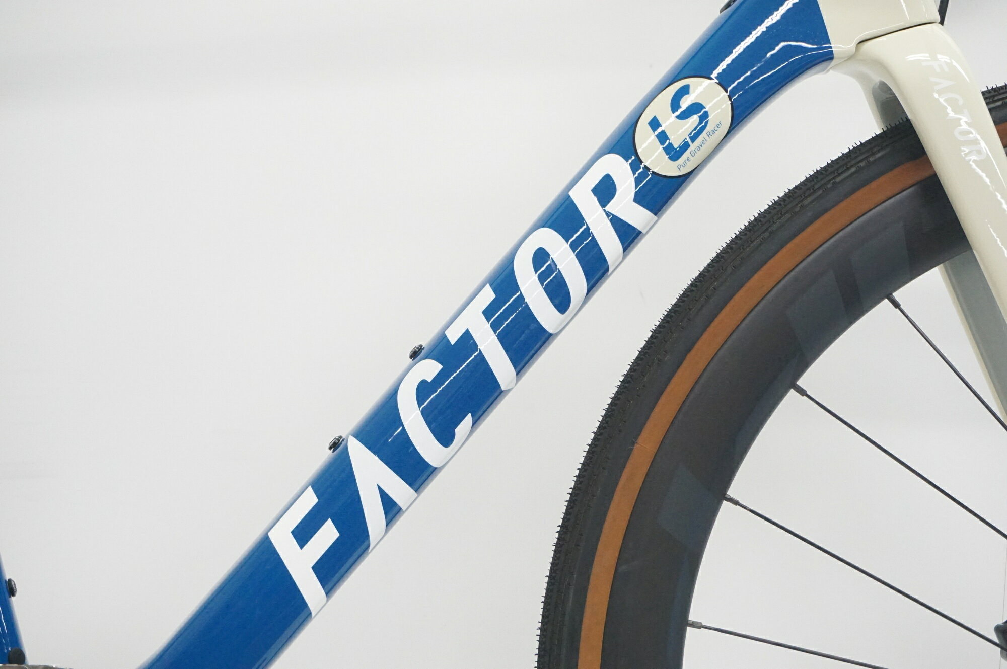 buychariの【中古】 FACTOR 「ファクター」 LS 2022年モデル ロードバイク / バイチャリ福岡店｜アングル3