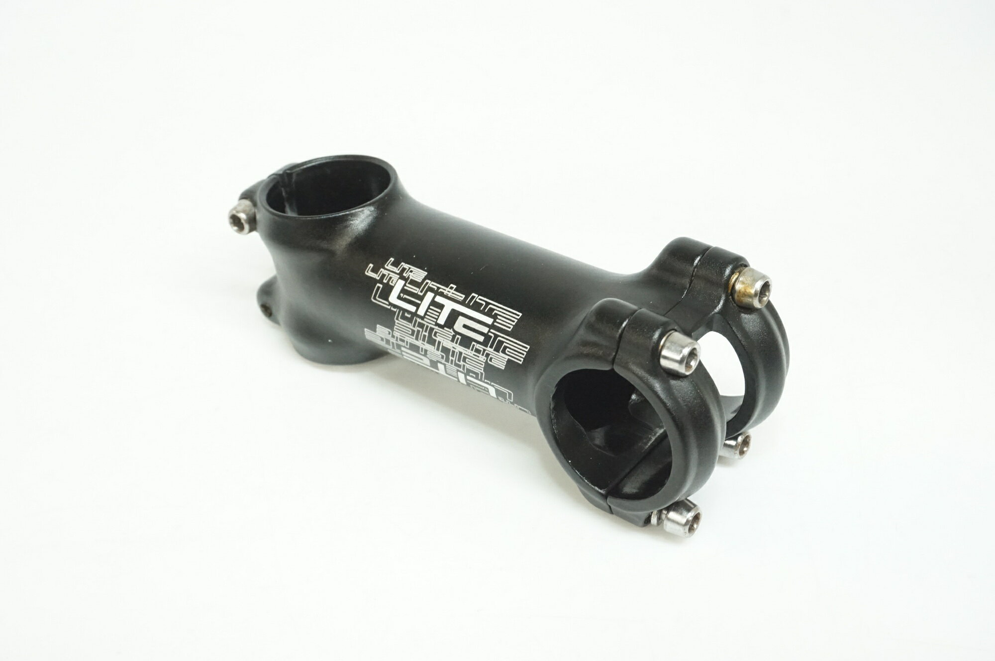 ■商品情報 90mm φ31.8 129g ■状態 使用に伴う小キズがございますが、中古品として比較的良好な状態でございます。 写真はなるべく実際の色に近付けておりますが、閲覧する環境によって色が異なる場合がございます。 ■付属品 掲載している画像の物が全てになります。 ※掲載されていない物は欠品となります。 　また、欠品している物は取り寄せなど出来かねる為予めご了承ください。 ■注意事項【在庫について】 在庫管理は細心の注意を払い行なっておりますが、システムの都合により在庫有と表記の商品につきましても、実在庫の反映との時間差により在庫が無い場合がございます。弊社はそれに伴う全てにおいて一切の責任は負いかねます事、何卒ご了承くださいませ。ご注文頂きました商品のご用意が出来かねました場合は、お電話とメールにてキャンセルご承諾お願いのご連絡をさせて頂きます。【掲載画像について】撮影方法やお客様の閲覧環境により、実際の商品とは違った色の見え方となる場合がございます。上記理由による返品、変更、キャンセルは一切お受け致しかねますまたシステム等の不備により、商品ページに別商品が含まれている、別カラー・仕様が掲載されている、商品情報に誤表記がある場合がございますご不明点がございましたら必ずご注文前にお問い合わせくださいませ。