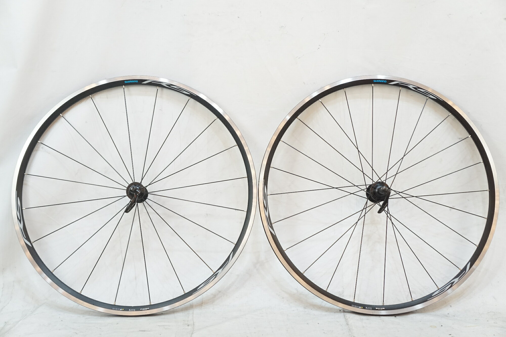 楽天市場】shimano wh－rs330（自転車・サイクリング｜スポーツ