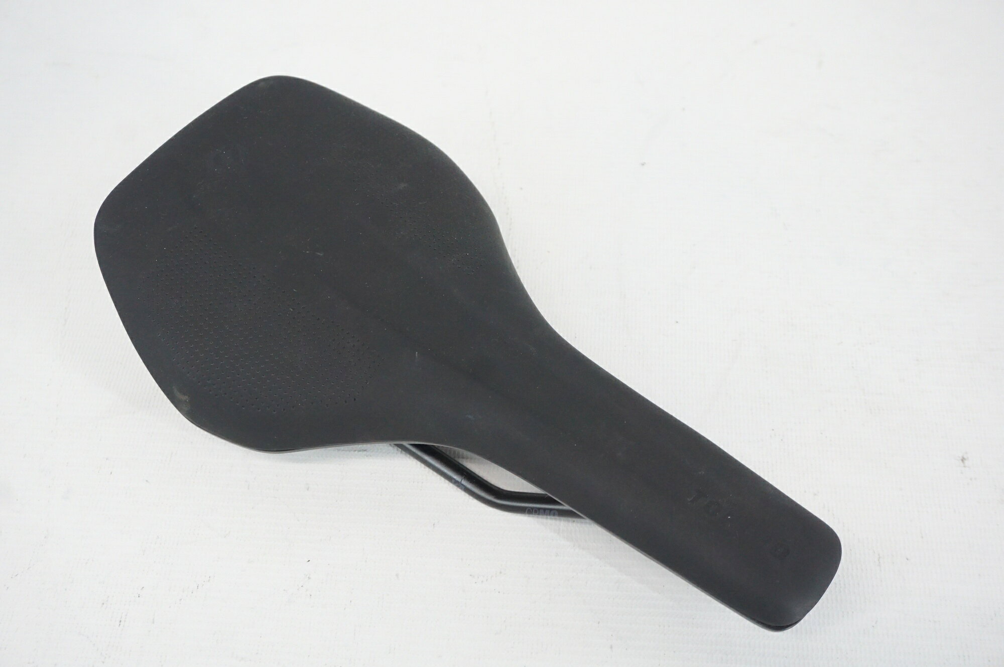 楽天市場】シンクロス saddle サドルの通販