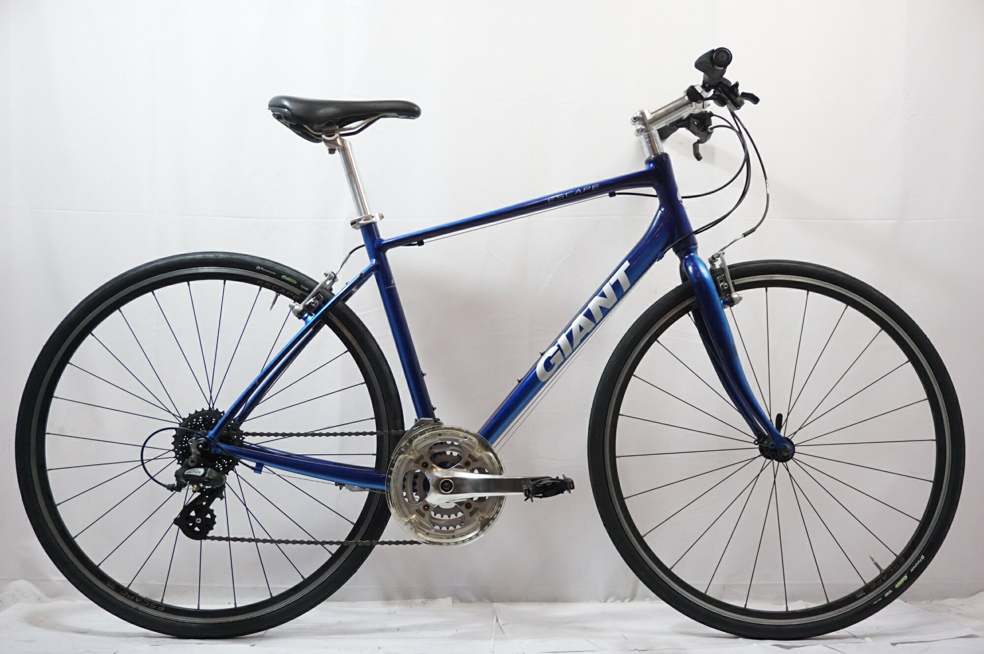 楽天市場】Giant ESCAPE r3（クロスバイク｜自転車・サイクリング
