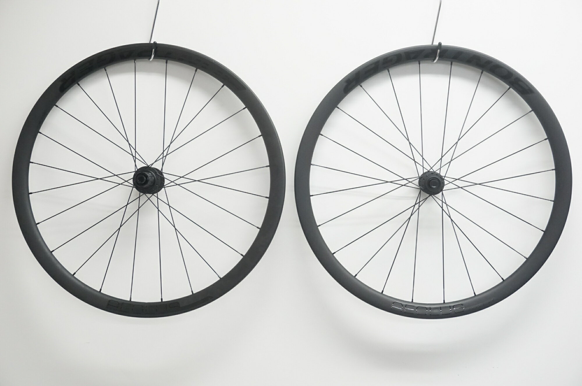 【中古】 ジャンク BONTRAGER 「ボントレガー」 AEOLUS ELITE 35 TLR DISC シマノ1...