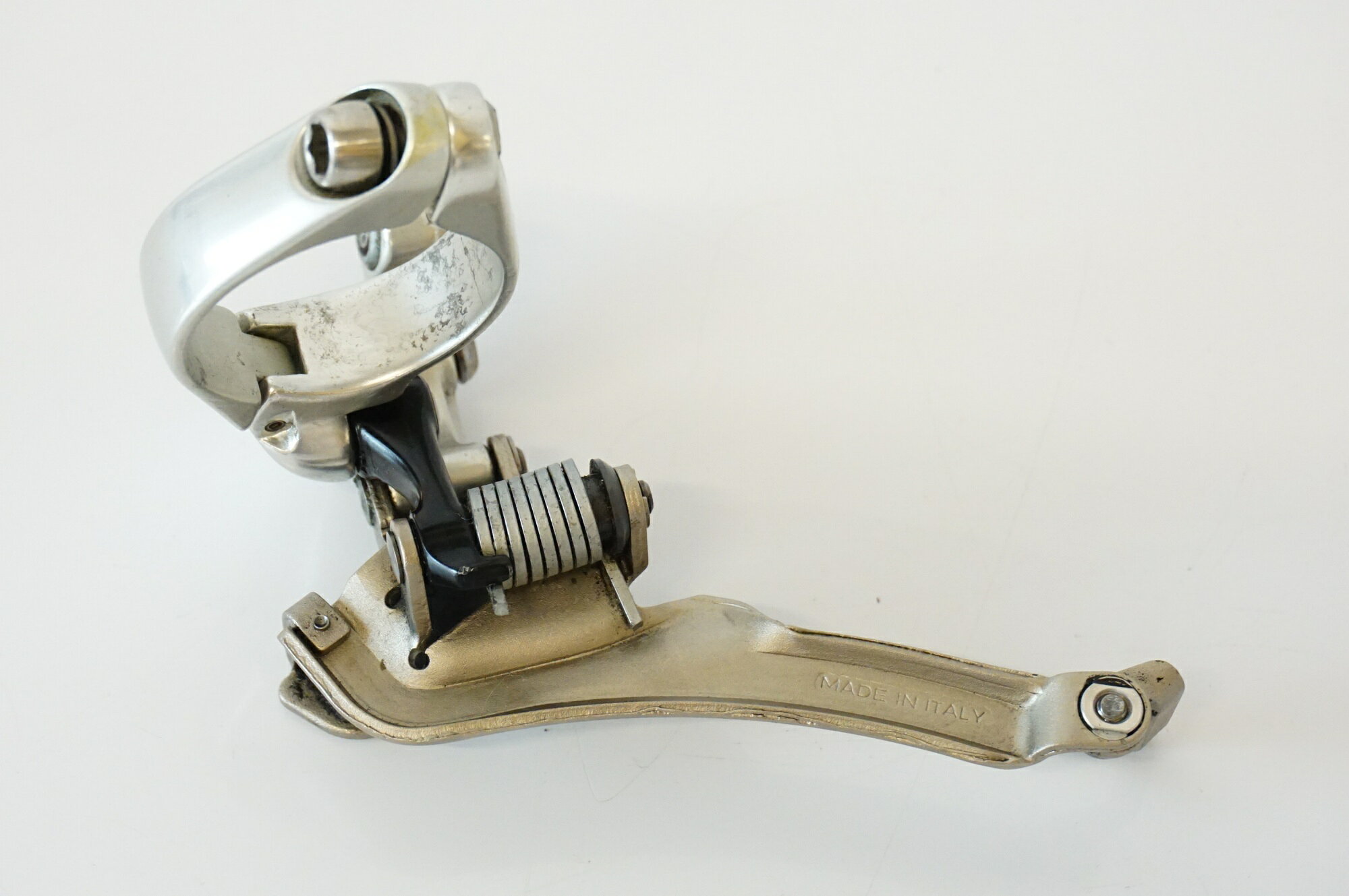 buychariの【中古】 CAMPAGNOLO 「カンパニョーロ」 フロントディレイラー / バイチャリ浜松店｜アングル2