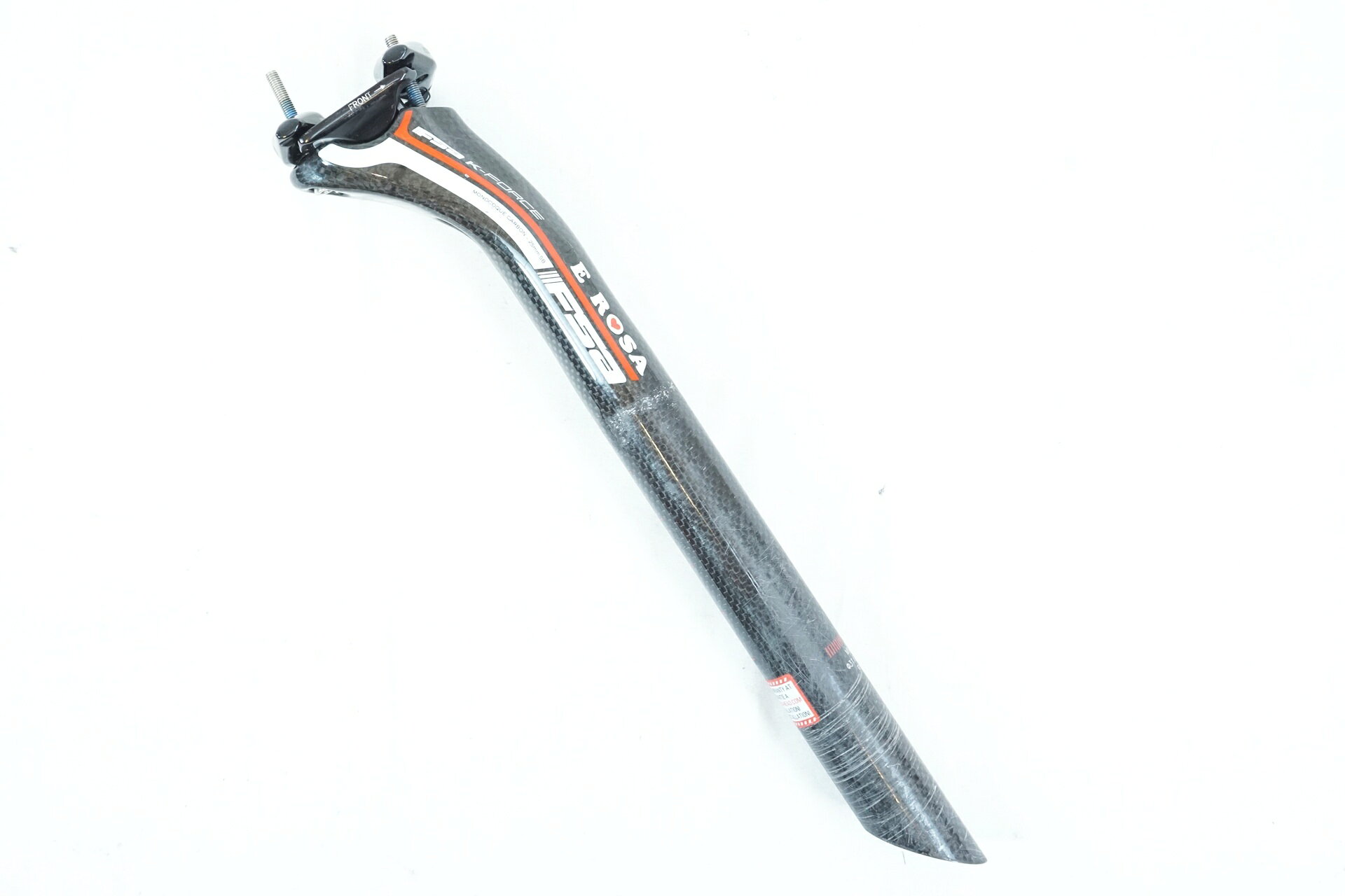 ■商品情報 ・FSA K-FORCE DE ROSA ・シートポスト ・径：Φ31.6 ・長さ：350mm ・重量：223g(実測値) ■状態 ・使用に伴う傷や汚れがございます。 ・目立つ取付痕がございます。 ・クラック等の大きな傷はなくご使用には問題ございません。 ■付属品 ・なし ※画像に掲載している物で全てでございます。 ※掲載画像以外にもキズや汚れはございますが、写真の掲載可能枚数の都合上、目立つ箇所を優先的に抜粋しております。 ■注意事項【在庫について】 在庫管理は細心の注意を払い行なっておりますが、システムの都合により在庫有と表記の商品につきましても、実在庫の反映との時間差により在庫が無い場合がございます。弊社はそれに伴う全てにおいて一切の責任は負いかねます事、何卒ご了承くださいませ。ご注文頂きました商品のご用意が出来かねました場合は、お電話とメールにてキャンセルご承諾お願いのご連絡をさせて頂きます。【掲載画像について】撮影方法やお客様の閲覧環境により、実際の商品とは違った色の見え方となる場合がございます。上記理由による返品、変更、キャンセルは一切お受け致しかねますまたシステム等の不備により、商品ページに別商品が含まれている、別カラー・仕様が掲載されている、商品情報に誤表記がある場合がございますご不明点がございましたら必ずご注文前にお問い合わせくださいませ。