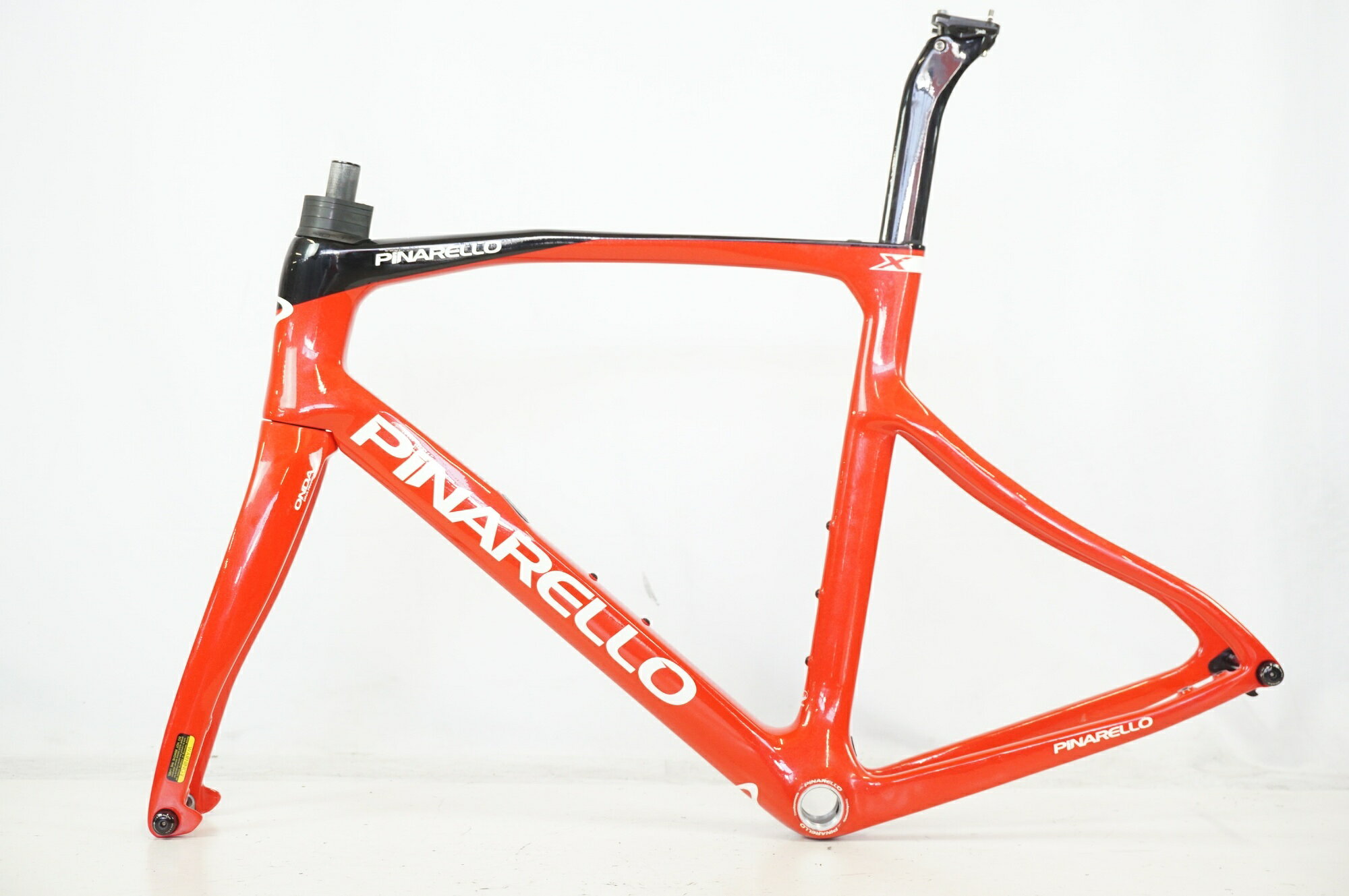 buychariの【中古】 PINARELLO 「ピナレロ」 X3 DISC 2023年モデル フレームセット / バイチャリ宇都宮店｜アングル2