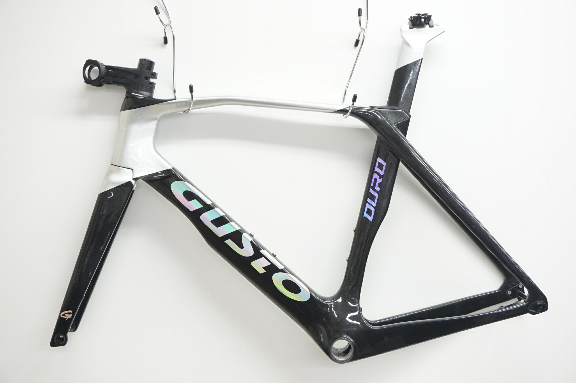 buychariの【中古】 GUSTO 「グスト」 DURO EVO DB 2023年モデル フレームセット / バイチャリ福岡店｜アングル2