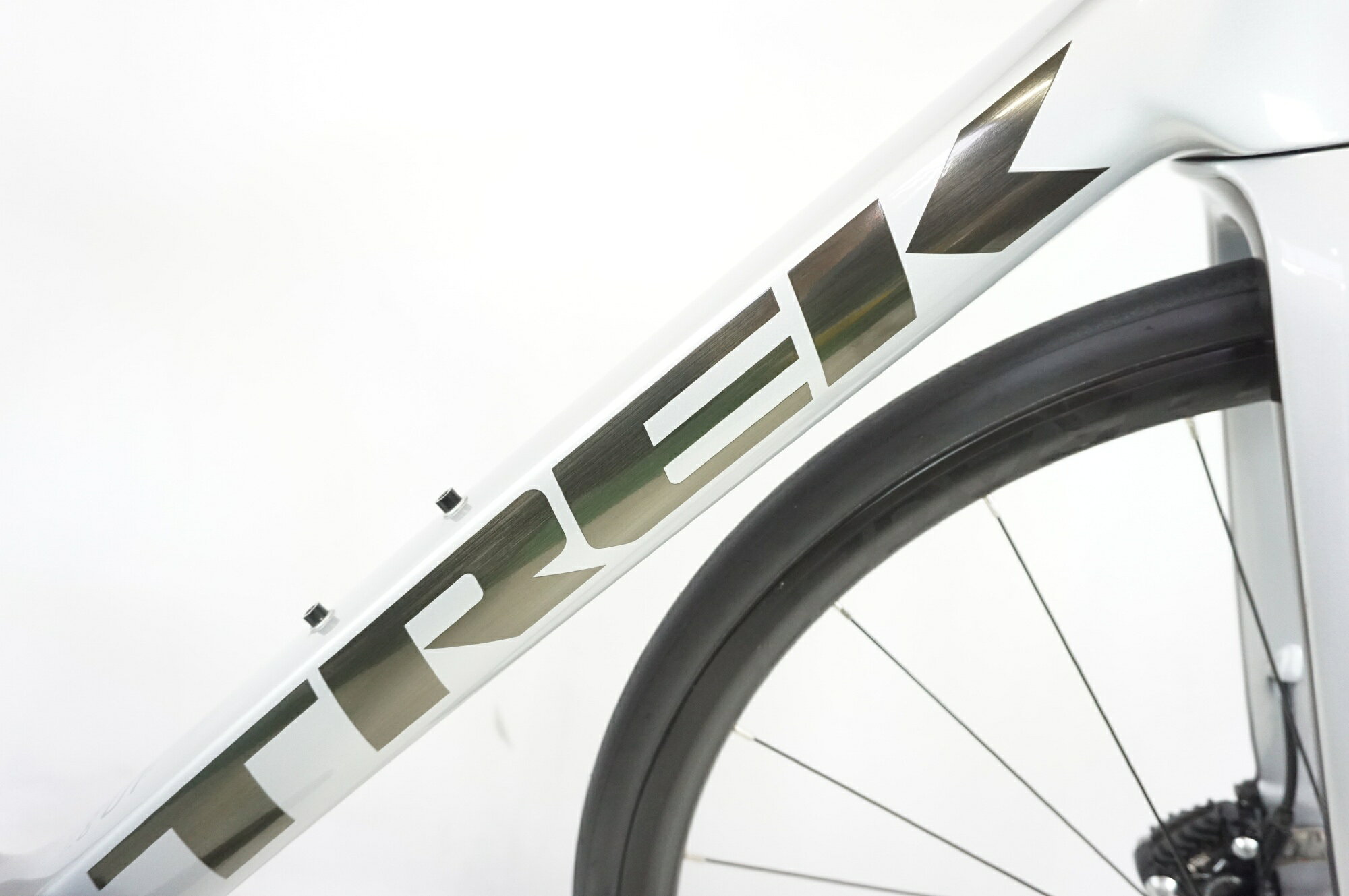 buychariの【中古】 TREK 「トレック」 EMONDA SL5 DISC 2020年モデル ロードバイク / バイチャリ宇都宮店｜アングル3
