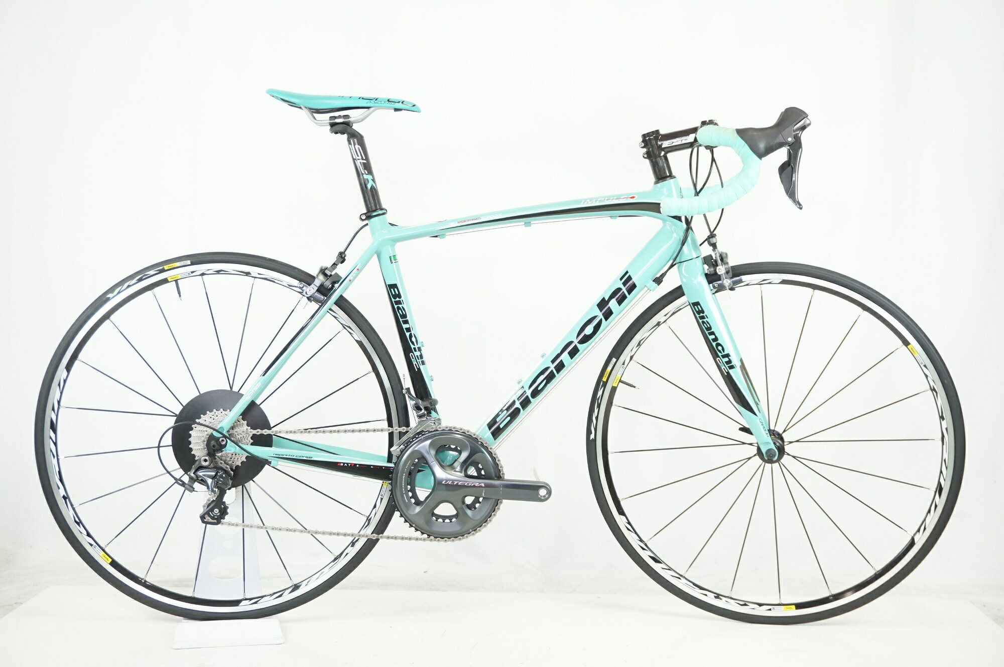 Bianchi IMPULSO Shimano 105 ロードバイク Bianchi Impulso 105 - The
