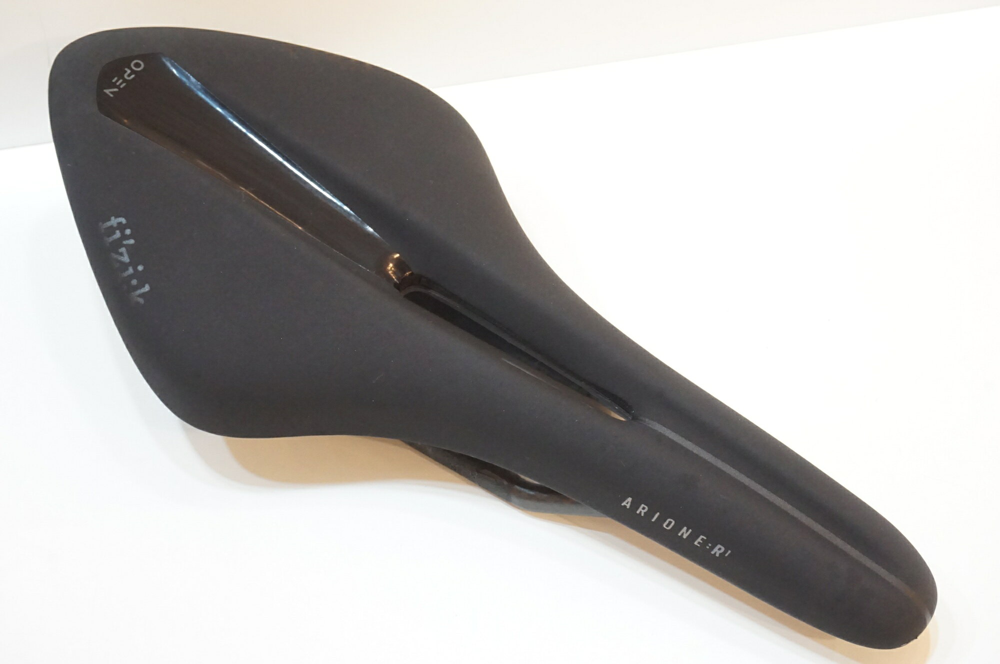 楽天市場】fizik arione r1の通販