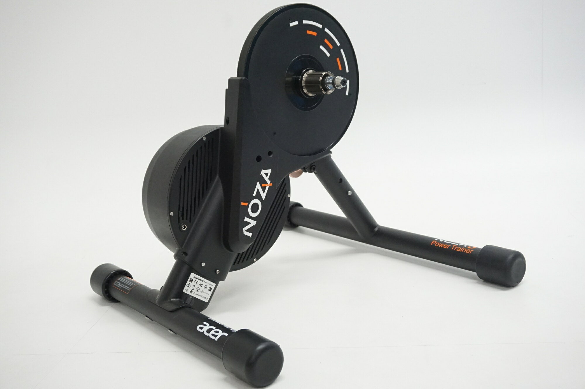 ■商品情報 ・SHIMANO 11速フリーボディ ・130mmクイックリリース仕様 ・SHIMANO HG-40-8 11-32Tのスプロケットが付属いたします。 ■状態 ・使用に伴うキズやヨゴレがございますが、使用に問題はございません。 ・パワーメータ及びスマートトレーナーのペアリング 動作確認済みとなります。 ・パワーメータの数値の正確性に関しては未検証となります。 ・130mmクイックリリース以外のアダプターは全て欠品しております。 【付属品】 ※画像に掲載している物で全てでございます。 ※画像にないものは欠品となりますためご注意ください。 ■注意事項【在庫について】 在庫管理は細心の注意を払い行なっておりますが、システムの都合により在庫有と表記の商品につきましても、実在庫の反映との時間差により在庫が無い場合がございます。弊社はそれに伴う全てにおいて一切の責任は負いかねます事、何卒ご了承くださいませ。ご注文頂きました商品のご用意が出来かねました場合は、お電話とメールにてキャンセルご承諾お願いのご連絡をさせて頂きます。【掲載画像について】撮影方法やお客様の閲覧環境により、実際の商品とは違った色の見え方となる場合がございます。上記理由による返品、変更、キャンセルは一切お受け致しかねますまたシステム等の不備により、商品ページに別商品が含まれている、別カラー・仕様が掲載されている、商品情報に誤表記がある場合がございますご不明点がございましたら必ずご注文前にお問い合わせくださいませ。