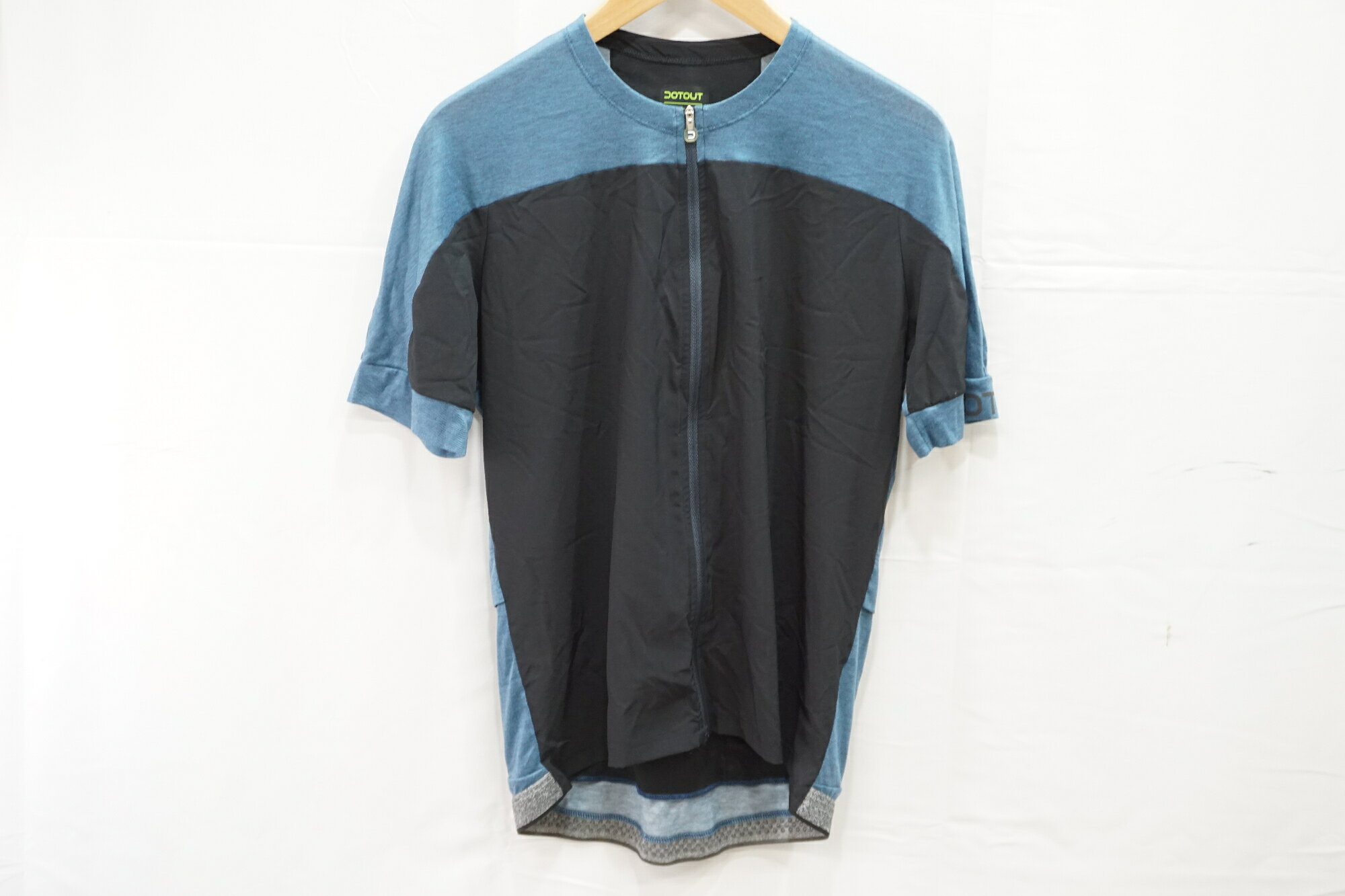【中古】 DOTOUT 「ドットアウト」 Mサイズ ジャージ / バイチャリ大宮店