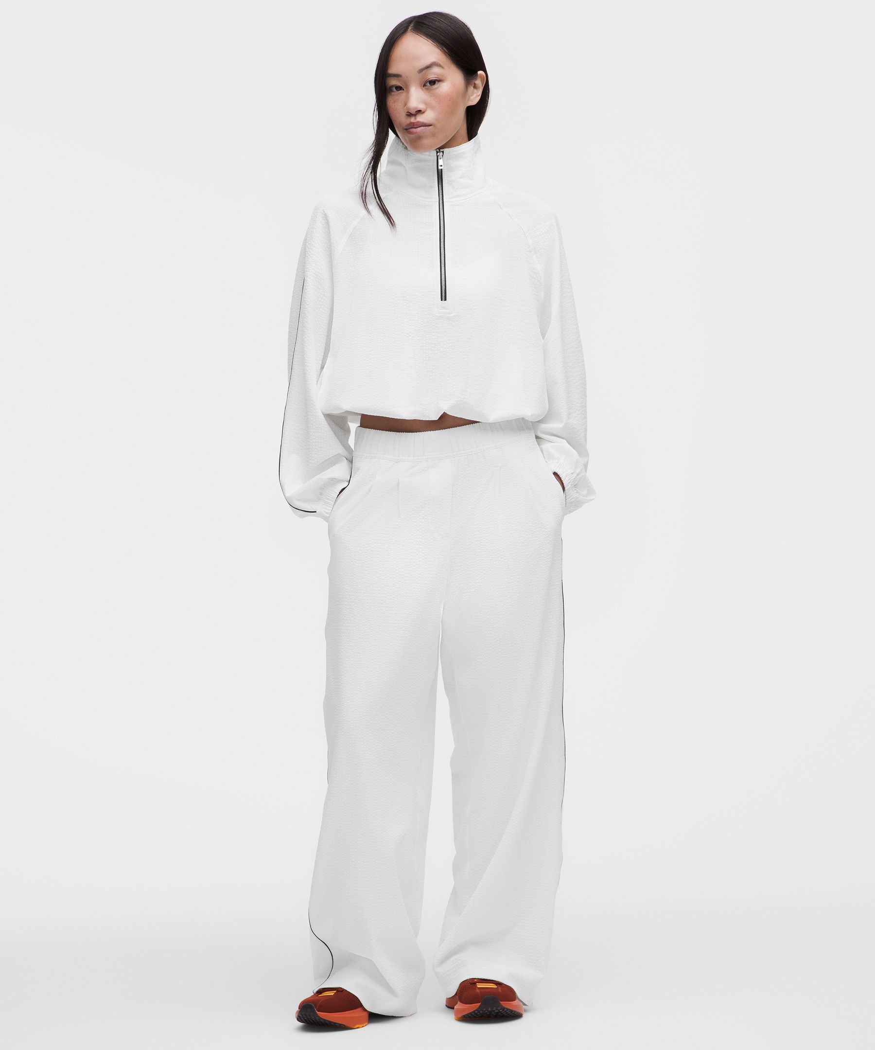  ルルレモン lululemon 女性 シアサッカーWovenAir ハイライズプリーツパンツ *アジアフィット - パンツ - カジュアル