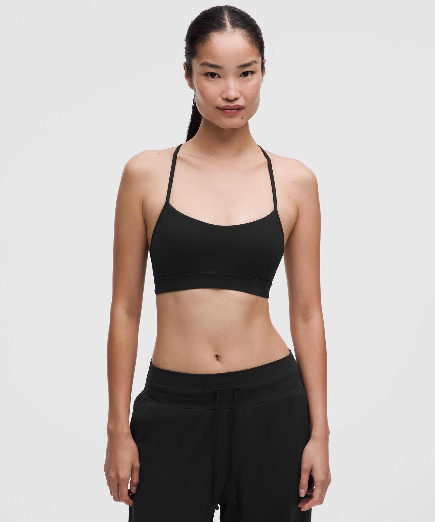 [公式] ルルレモン lululemon 女性 Flow Y ブラ Nulu *ライトサポート、A–Cカップ ...