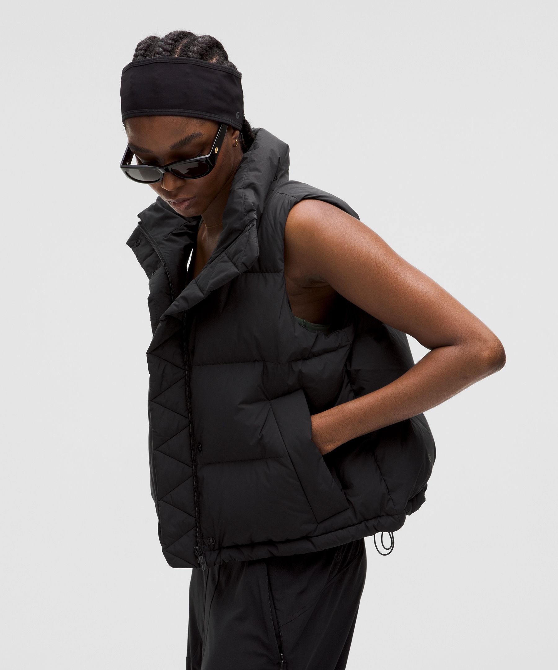 美品　Lululemon ルルレモン フード付きダウンベスト 黒 8（M） 楽天市場】ルルレモン ダウンの通販