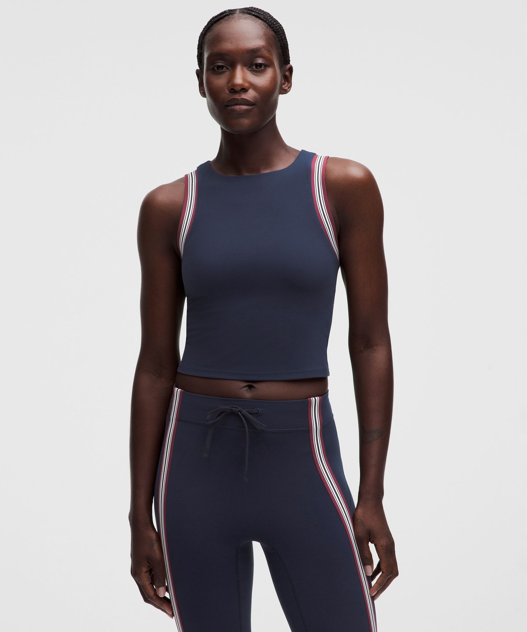 ☆送料無料☆新品☆lululemon☆ルルレモンタンクサイズ4☆ヨガ ☆送料 